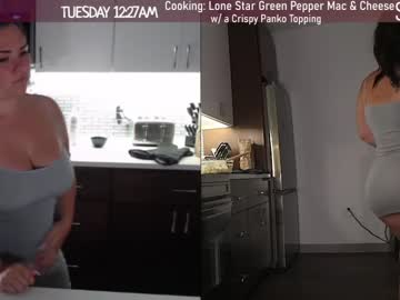 girl
        milavalentinax cam image #1134670