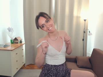 girl
        sun_mylove cam image #1575964
