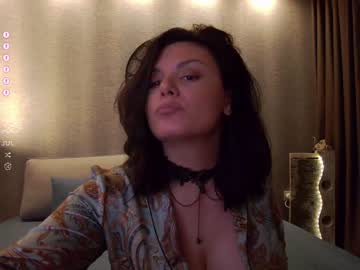 girl
        karrin cam image #2572027
