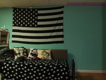 girl
        anabelleleigh cam image #2046294