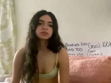 girl
        jordansilvr cam image #3517292