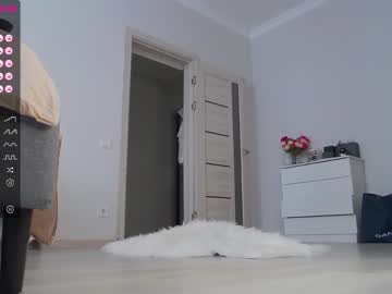 girl
        my_hips_dont_lie cam image #1036356
