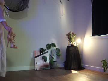 girl
        jadeperez_ cam image #46089