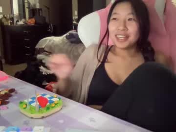 girl
        hiddenr0se cam image #229773