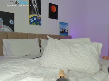 girl
        amelie_bunny_real cam image #1054832