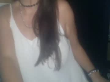 girl
        blessed_jess86 cam image #309156