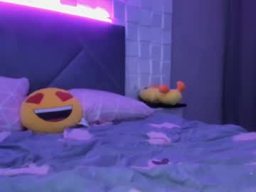 girl
        meryfoxxx cam image #224000