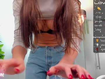 girl
        anyarayne cam image #1001322
