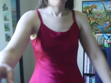 girl
        ellynaomi cam image #4341380