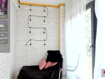girl
        sassyt33n cam image #4612362