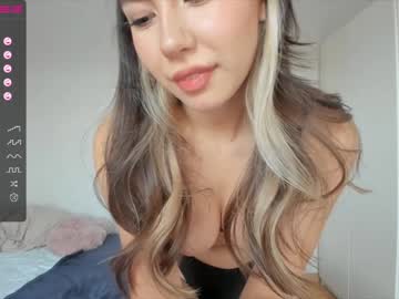 girl
        deniseone cam image #383013