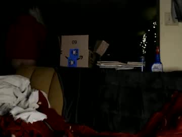 girl
        kipsy420 cam image #5165632