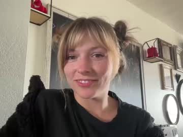 girl
        svvdgurl cam image #3767614