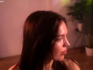 girl
        shiningstarrr cam image #6622458