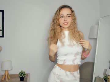 girl
        xterribly_cutex cam image #2431396