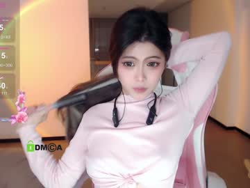 girl
        akina520 cam image #4614007