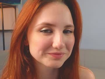 girl
        lynnalltop cam image #4525117