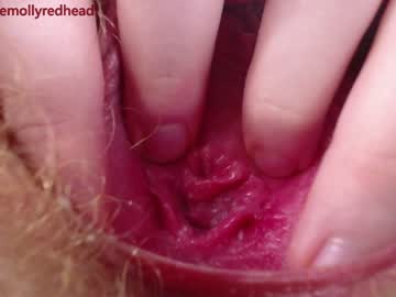 girl
        molly_redhead cam image #1425467