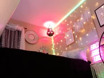 girl
        milf_lacey cam image #1774534