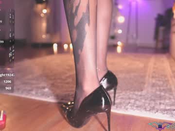 girl
        goth_dolll cam image #6844219