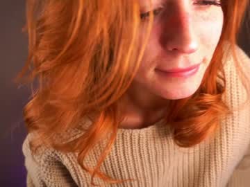 girl
        lubafox cam image #5708232