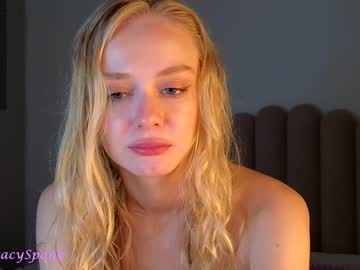 girl
        stacy_fanning cam image #3965901