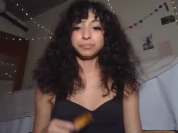 girl
        colettestarling777 cam image #315516