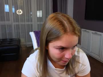 girl
        hildacordery cam image #4874959
