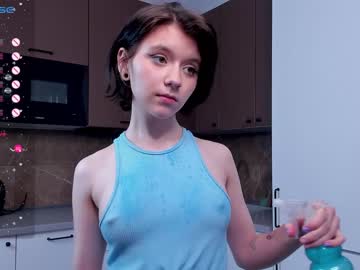 girl
        darellebodge cam image #3397817
