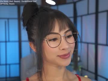 girl
        gigi_ulala cam image #3713716