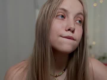 girl
        appr0ved cam image #6088632