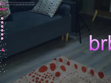girl
        audreycarvin cam image #4350328