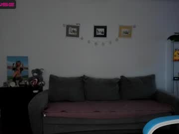 girl
        paaulina cam image #1705690