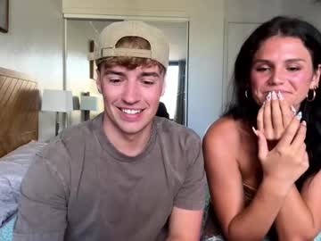 couple
        alpha_luke cam image #6888473