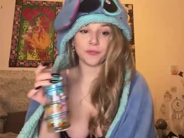 girl
        jessicapearsons cam image #5980271