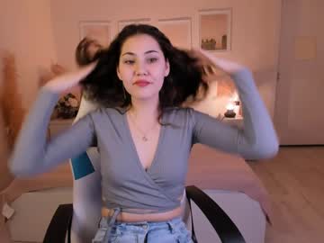 girl Nude Cam Girls Playing Games with ellie_lune