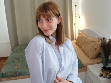girl
        cute_mutella cam image #2148999