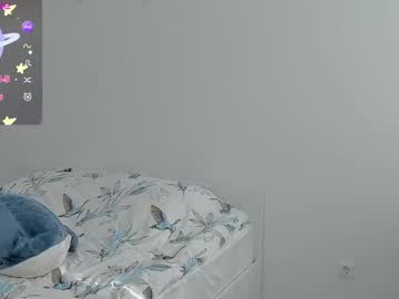 girl
        abbywyte cam image #6798279