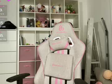 girl
        kalina_kittie cam image #6787679