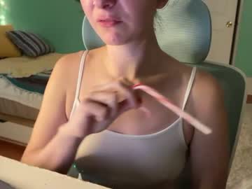 girl
        _meowmix_ cam image #2979226