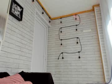 girl
        sassyt33n cam image #4885861