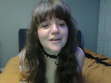girl
        lil___cerberus cam image #4819967