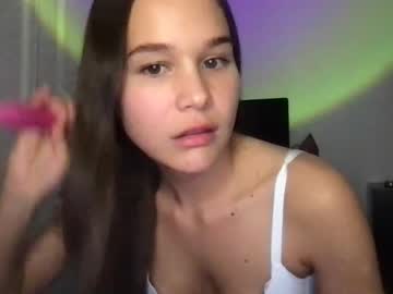 couple
        sirenasky69 cam image #3368900
