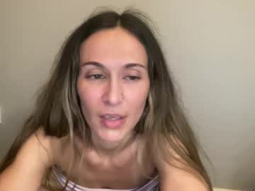 girl Nude Cam Girls Playing Games with calibarbie24