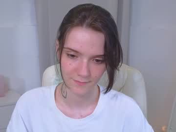 girl
        kaworuna cam image #1987958