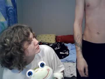 couple
        bestiefreaks cam image #983022