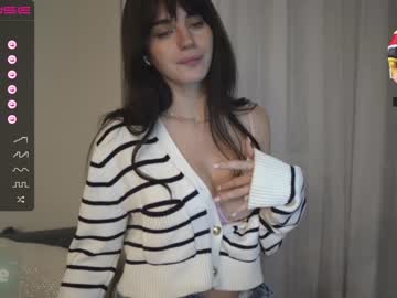girl
        oxxme cam image #2388198