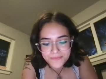 girl
        alexandriaaaa cam image #18416