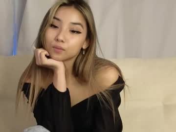 girl
        asian_ivy cam image #6905231