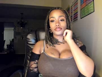 girl
        napudi1 cam image #3196848